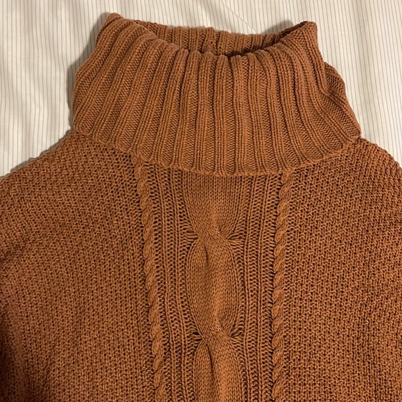 Express Rust Turtle Neck Sweater - Picture 3 of 5
